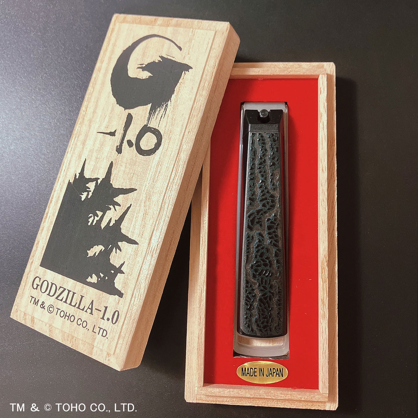 蒔絵爪切りゴジラ（2023）