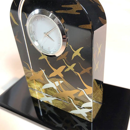 蒔絵ガラス置き時計 波に鶴